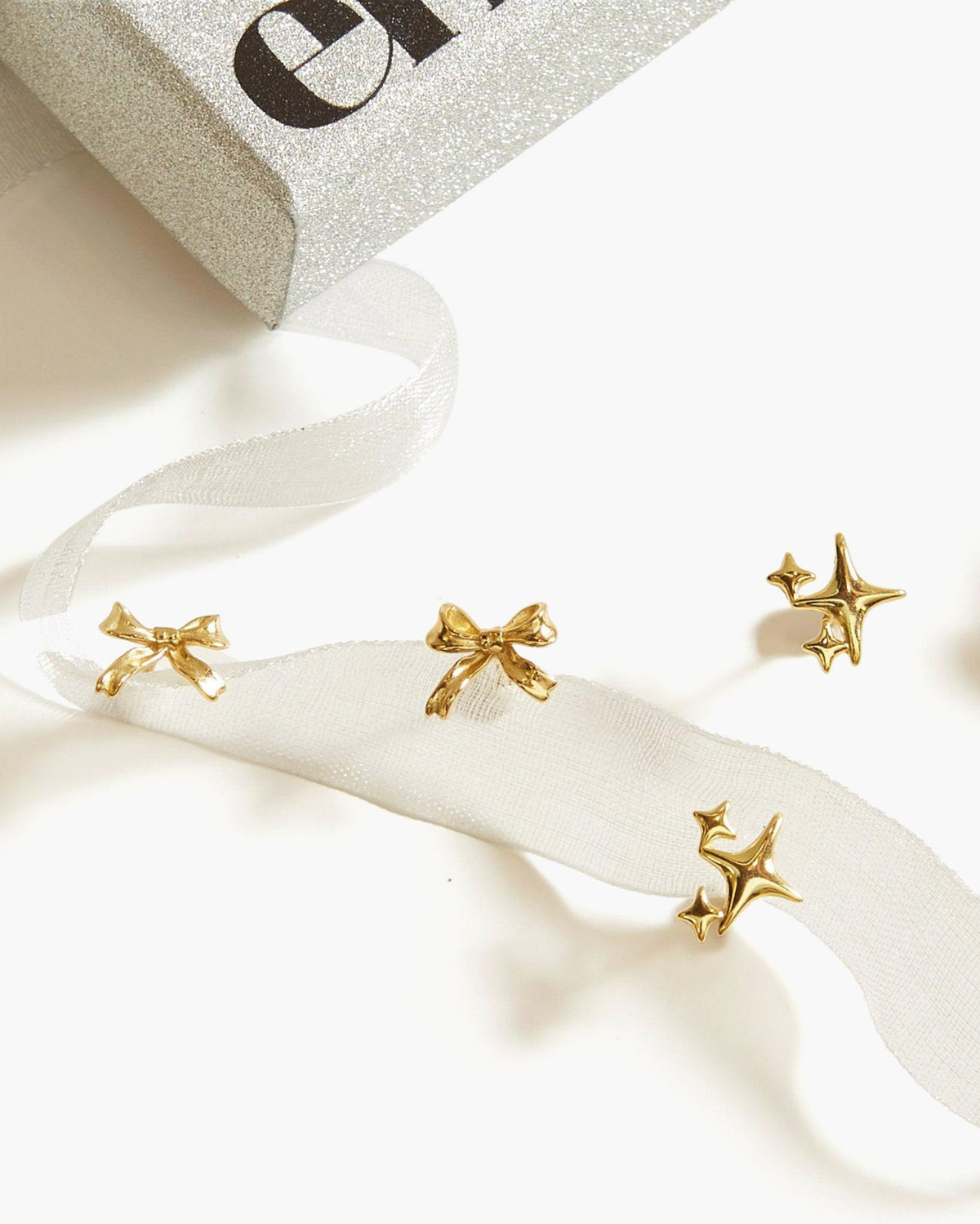 Ribbon Stud Earrings